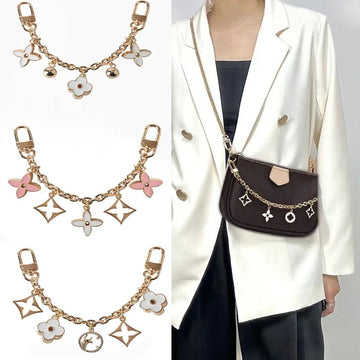 Mia | Trendy Flower Chain Pendant – Black & White Four-Leaf Jewelry Accessory | Fashion Highlight | For Bags & Phone Decoration for Women