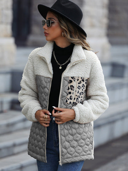 Hélène - Manteau sherpa stylé avec poche imprimée